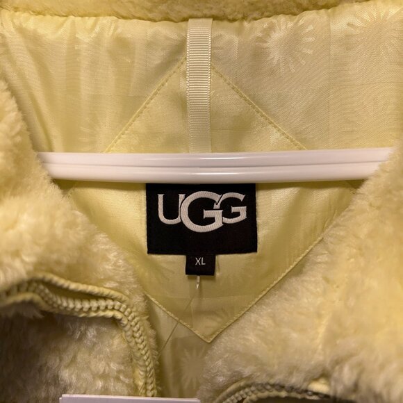 UGG Women's Emmalyn UGGfluff Puffer Jacket - Picture 4 of 12